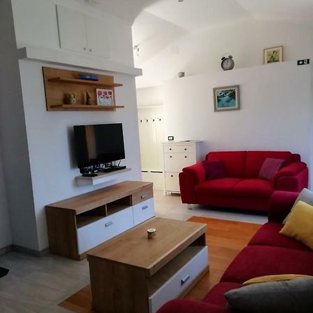 Apartments Hana Govedari Luaran gambar