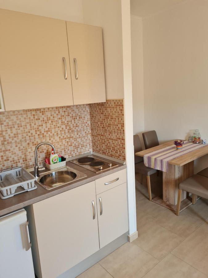 Apartments Hana Govedari Luaran gambar
